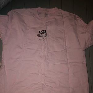 🤍pink vans t-shirt🤍